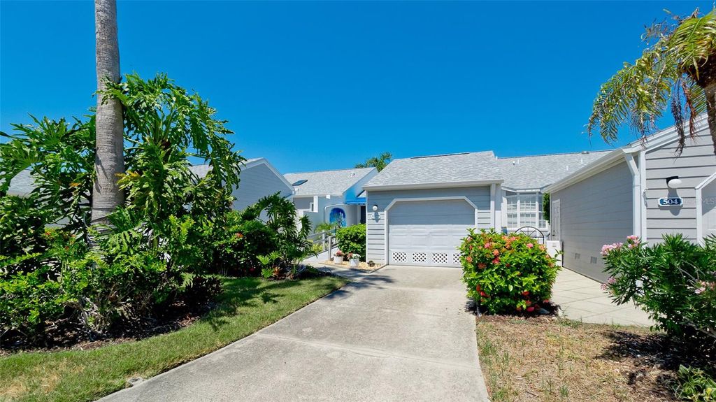 Image 30 of property listing at 506 WOODSTORK CIRCLE, Bradenton, FL 34209
