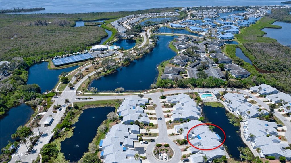 Image 35 of property listing at 506 WOODSTORK CIRCLE, Bradenton, FL 34209