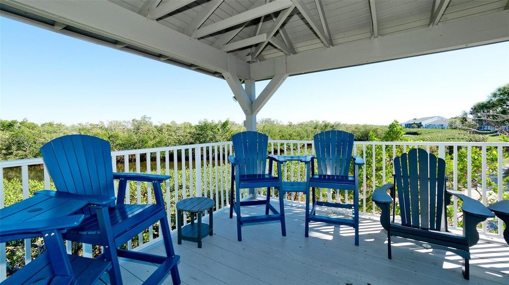 Image 47 of property listing at 506 WOODSTORK CIRCLE, Bradenton, FL 34209