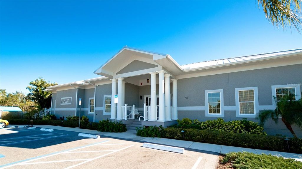 Image 54 of property listing at 506 WOODSTORK CIRCLE, Bradenton, FL 34209