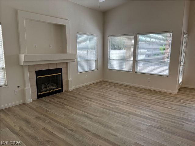 7837 Morning Flower Lane, Las Vegas, NV 89129