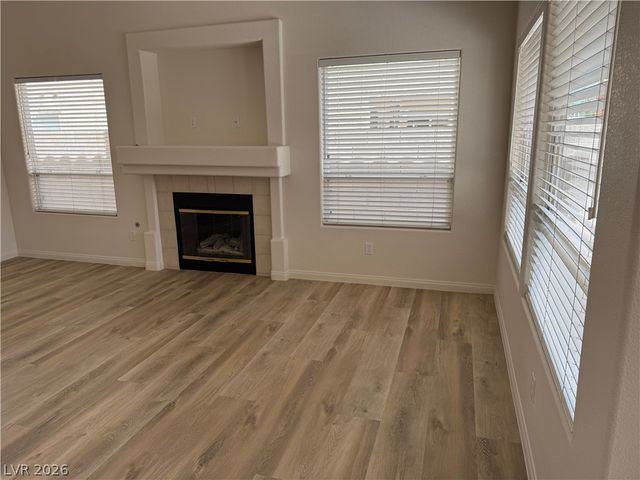 7837 Morning Flower Lane, Las Vegas, NV 89129