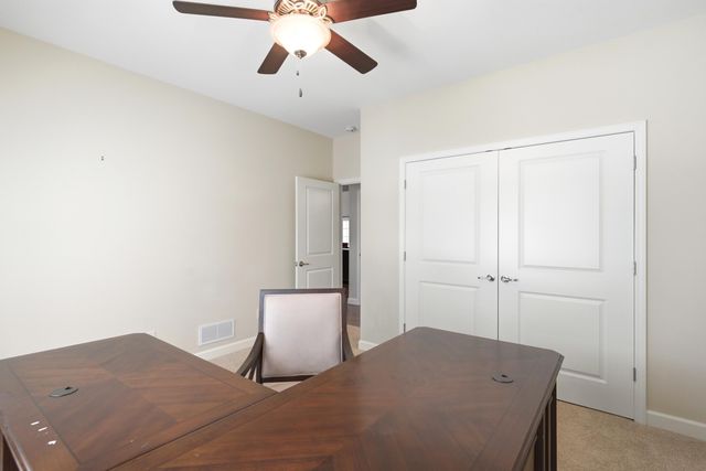 2409 BOULDER SPRINGS DR, Columbia, MO 65201