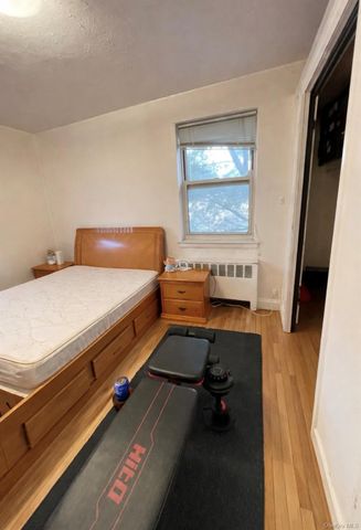 138-33 JEWEL Avenue 3Q, Flushing, NY 11367