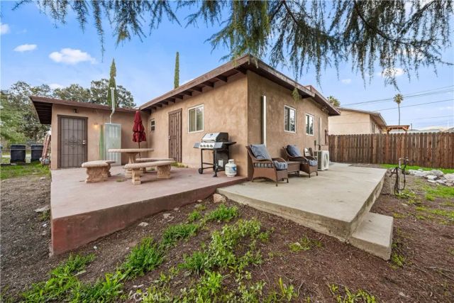 680 N 10th Street, Banning, CA 92220