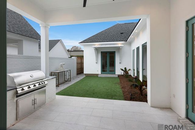 17657 Bent Tree Ct, Baton Rouge, LA 70810