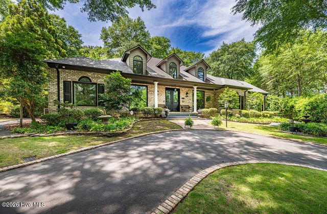4 Village Lane, Pinehurst, NC 28374