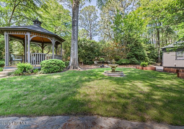 4 Village Lane, Pinehurst, NC 28374