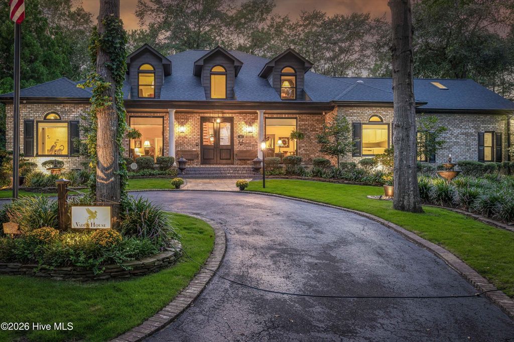 4 Village Lane, Pinehurst, NC 28374