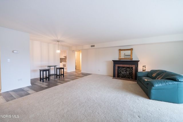 4343 W Bancroft Street, Apt 2k, Ottawa Hills, OH 43615