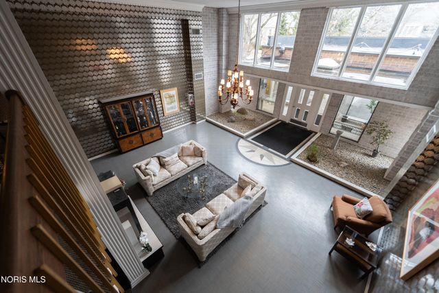 4343 W Bancroft Street, Apt 2k, Ottawa Hills, OH 43615