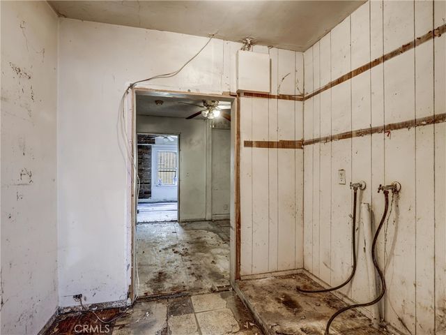 807 E Laurel, Compton, CA 90221