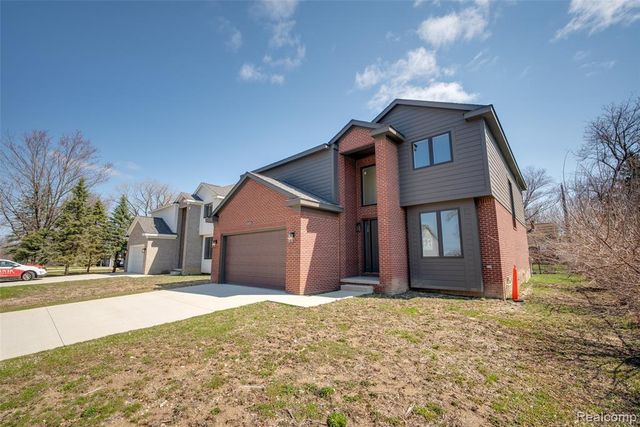 2921 Walsh Drive, Rochester Hills, MI 48309