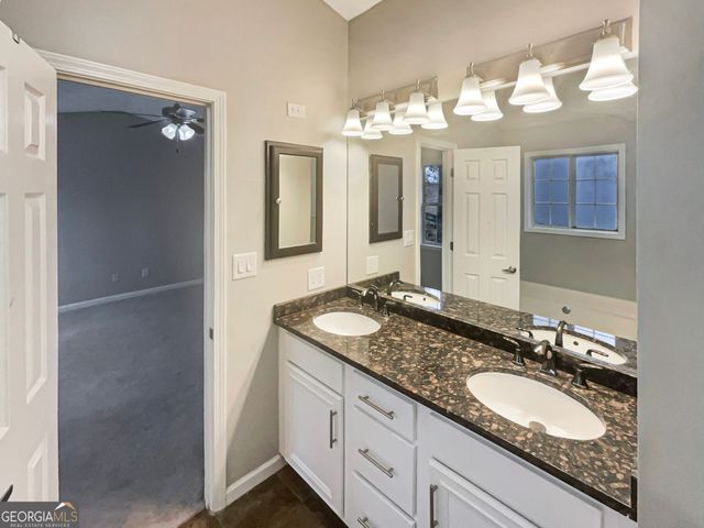 536 Bluff Court, Woodstock, GA 30188