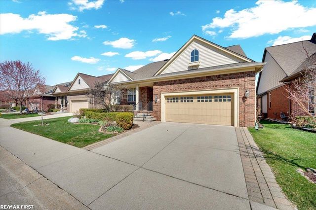 7969 Stableford Drive, Washington Twp, MI 48094