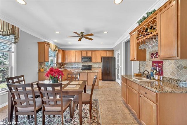 7969 Stableford Drive, Washington Twp, MI 48094