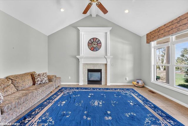 7969 Stableford Drive, Washington Twp, MI 48094