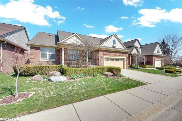7969 Stableford Drive, Washington Twp, MI 48094