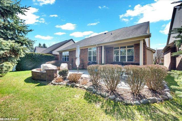7969 Stableford Drive, Washington Twp, MI 48094
