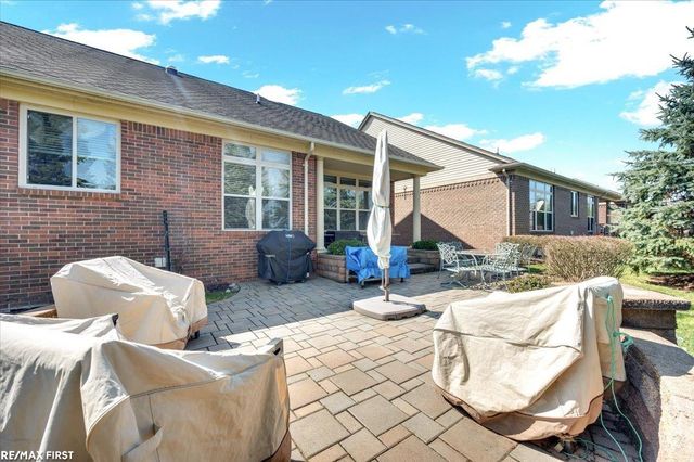 7969 Stableford Drive, Washington Twp, MI 48094
