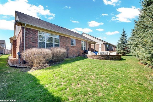 7969 Stableford Drive, Washington Twp, MI 48094
