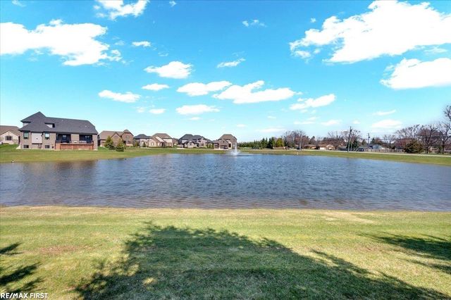 7969 Stableford Drive, Washington Twp, MI 48094