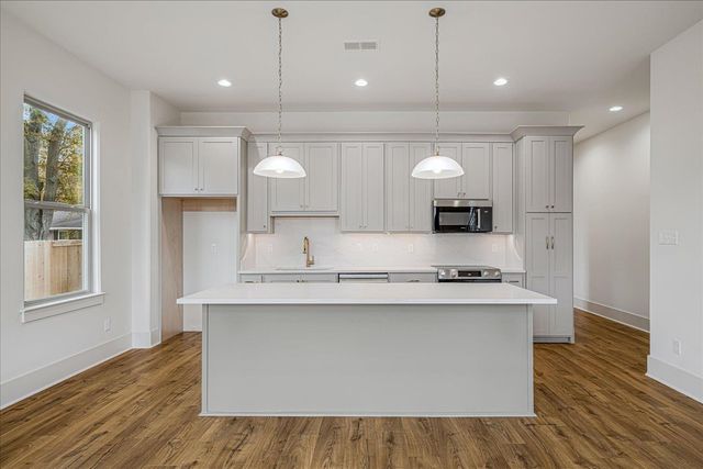 5484 PARK AVE, Memphis, TN 38119