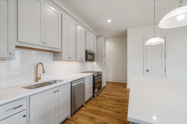 5484 PARK AVE, Memphis, TN 38119