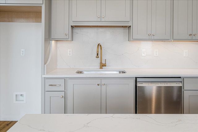 5484 PARK AVE, Memphis, TN 38119