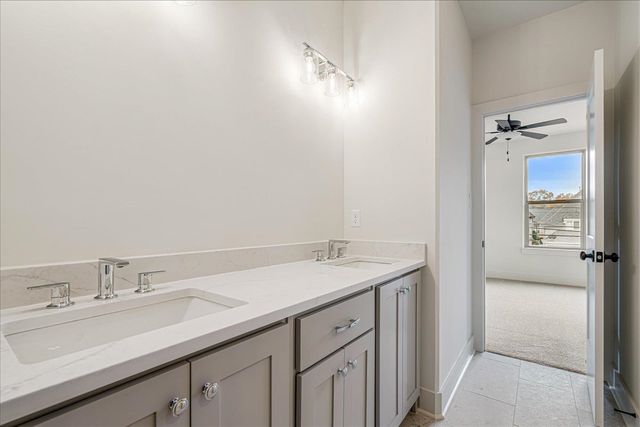 5484 PARK AVE, Memphis, TN 38119