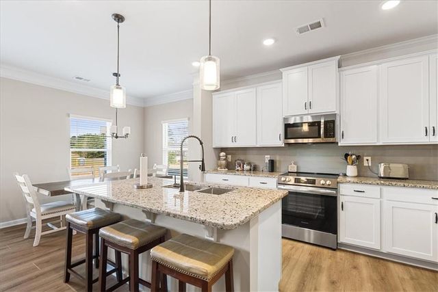 62 Professional Place, Calhoun, GA 30701