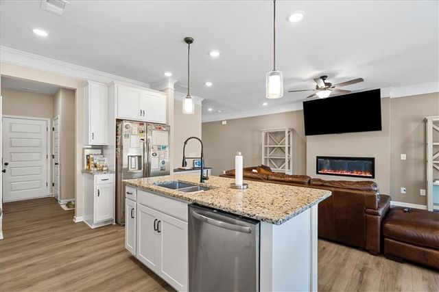 62 Professional Place, Calhoun, GA 30701