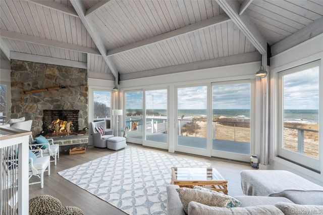 56875 Route 48, Greenport, NY 11944