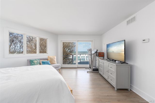 56875 Route 48, Greenport, NY 11944