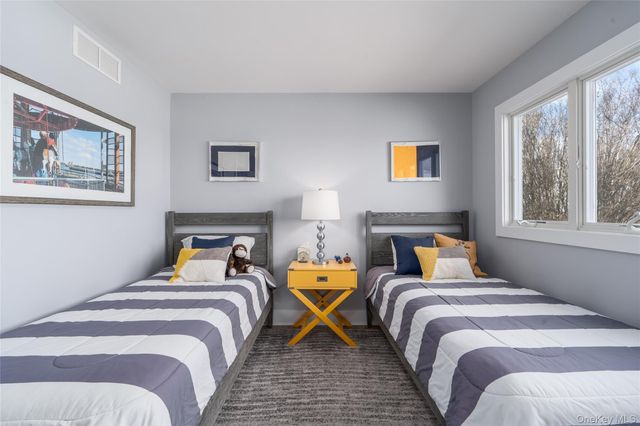 56875 Route 48, Greenport, NY 11944