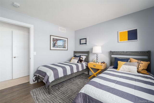 56875 Route 48, Greenport, NY 11944