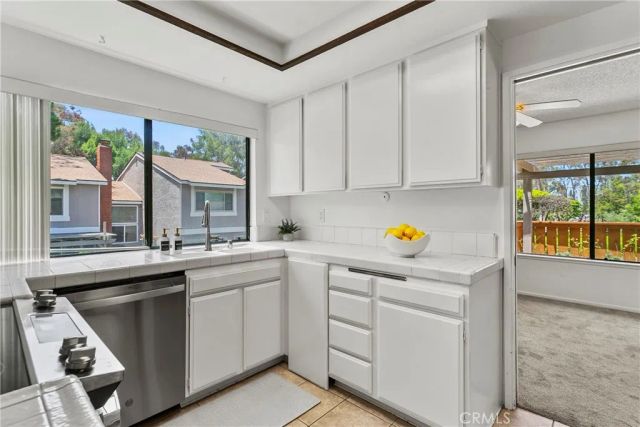 6516 E Camino Vista 1, Anaheim Hills, CA 92807