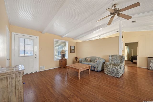 3706 Petry Dr, Kirby, TX 78219