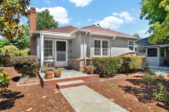 231 40th St, Sacramento, CA 95819