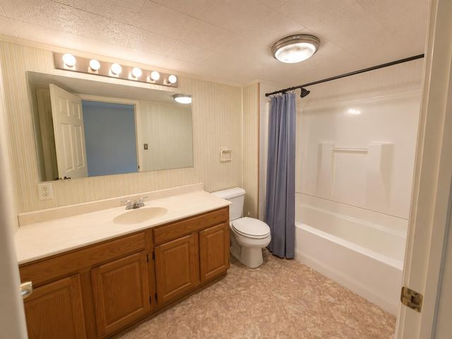 132 Boofer Road, Ringgold, GA 30736