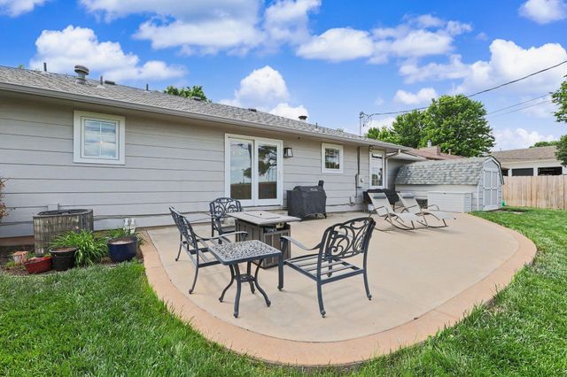 2000 N Carter, Augusta, KS 67010