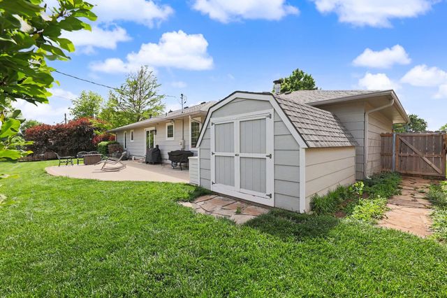 2000 N Carter, Augusta, KS 67010