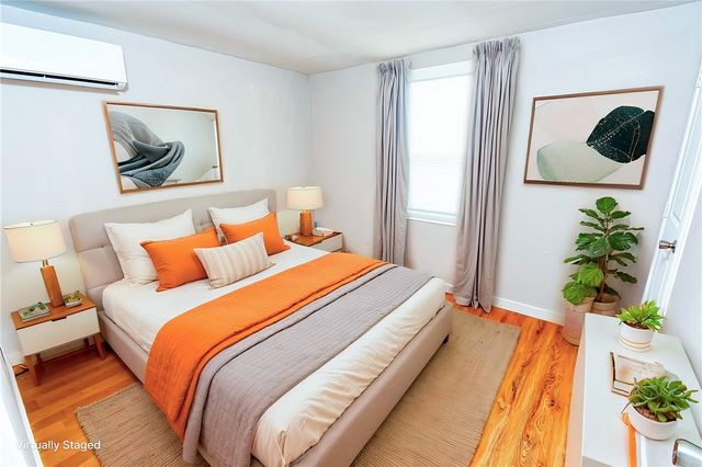 1009 Saunders St, Aransas Pass, TX 78336