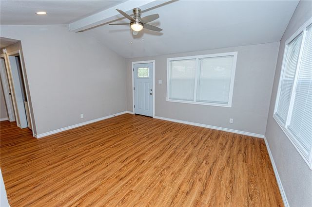 1009 Saunders St, Aransas Pass, TX 78336