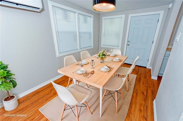 1009 Saunders St, Aransas Pass, TX 78336