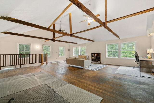 43 Myrtle St, Norfolk, MA 02056