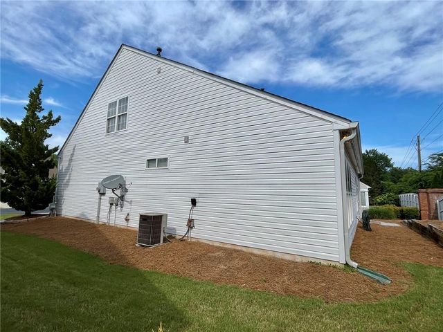 4245 Prince Charles Drive, Duluth, GA 30097