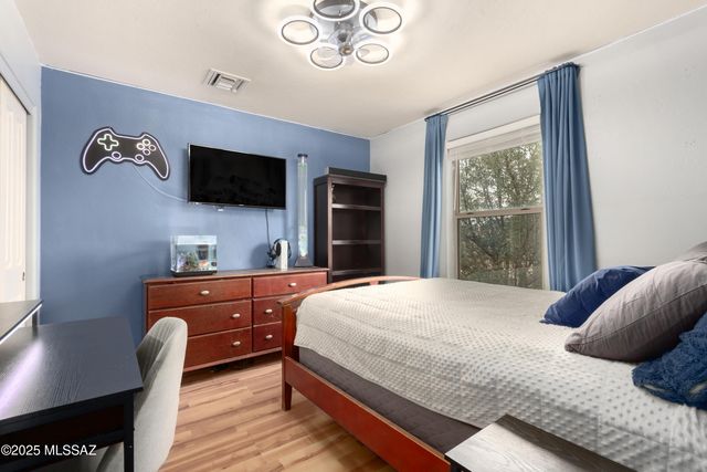 12540 E Red Iron Trail, Vail, AZ 85641