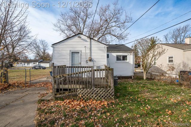 1479 Beatrice Street, Westland, MI 48186