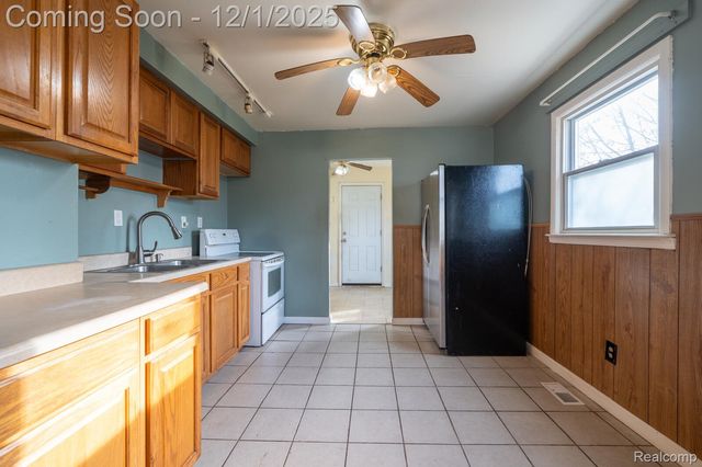 1479 Beatrice Street, Westland, MI 48186